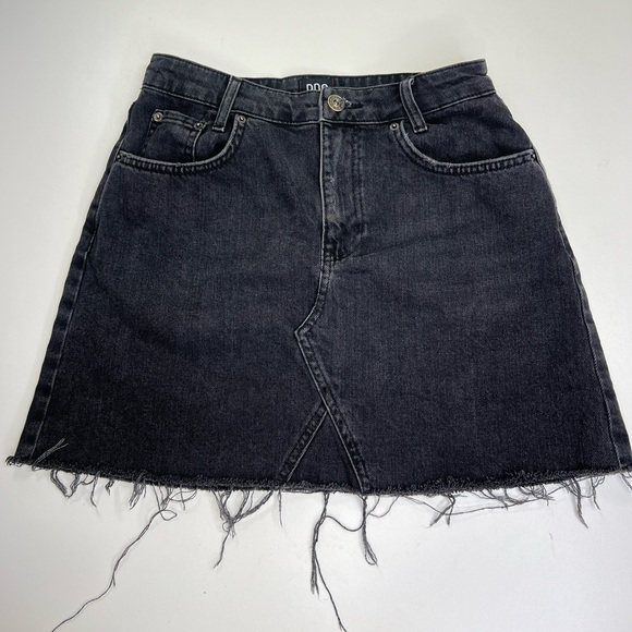 BDG Dresses & Skirts - BDG Urban Outfitters Black Distressed Denim Mini Skirt Size Medium
